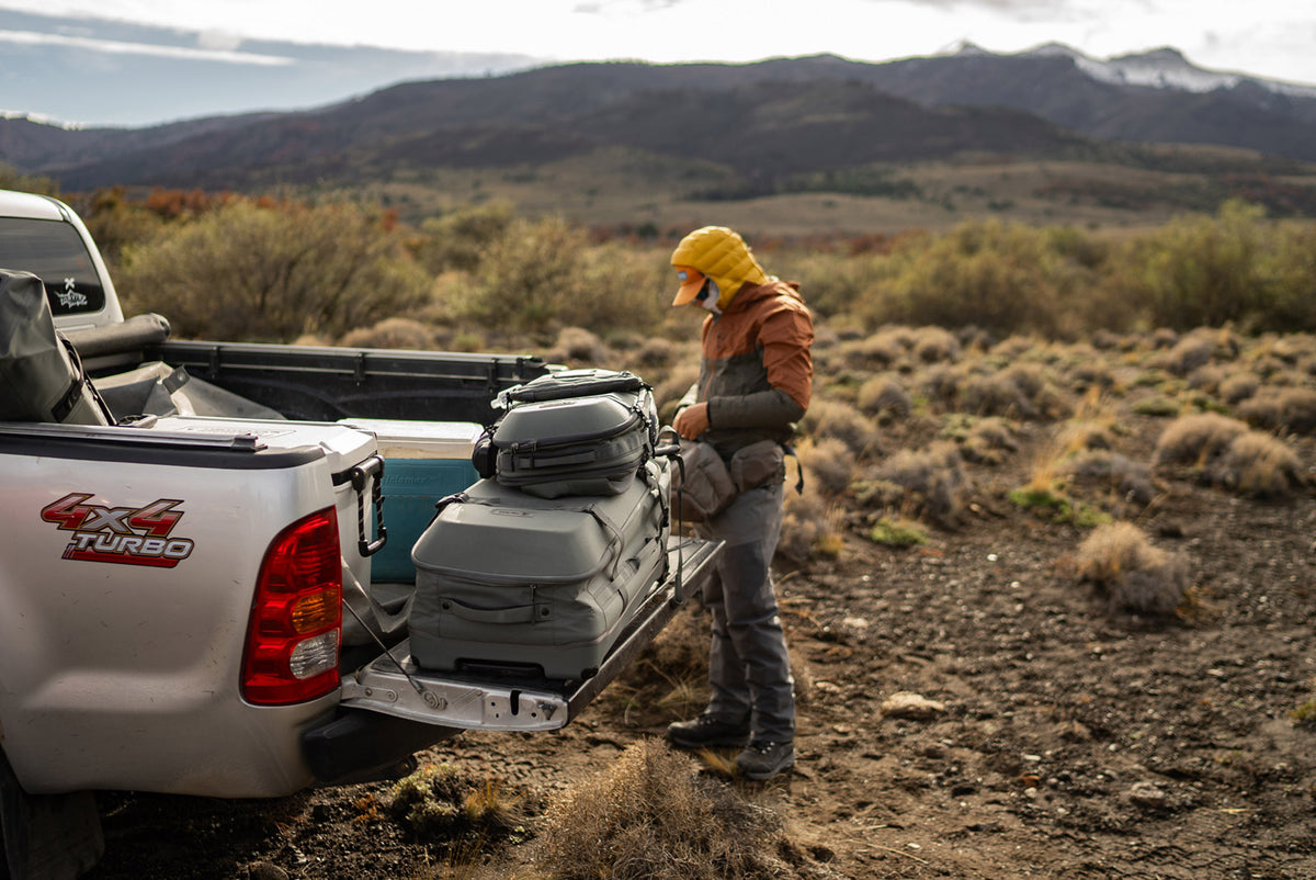 32" Aegis Check-In Rolling Hybrid Duffel