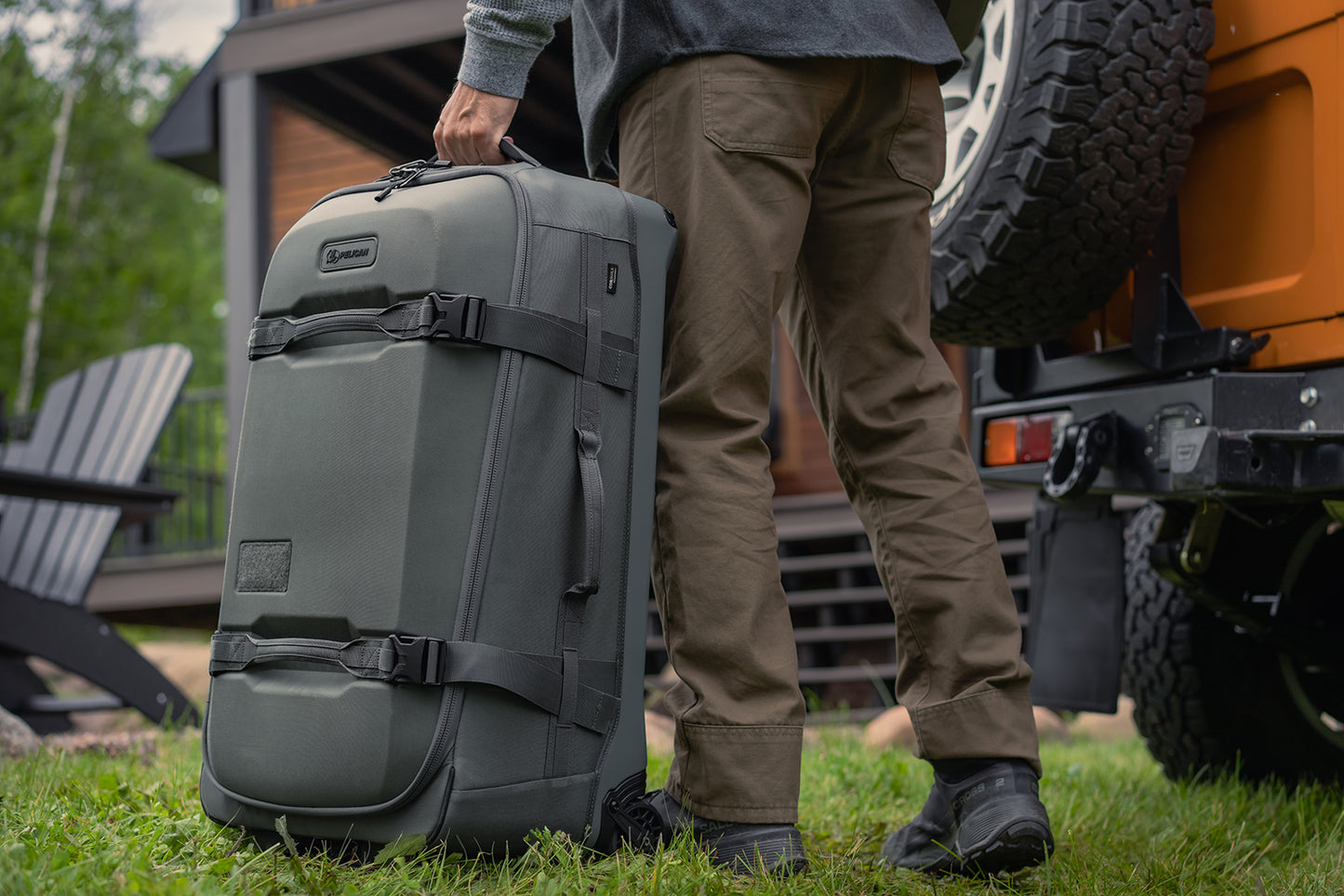 28" Aegis Check-In Rolling Hybrid Duffel