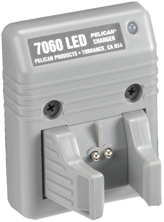 7070 Deck/Dash Charger Base Unit