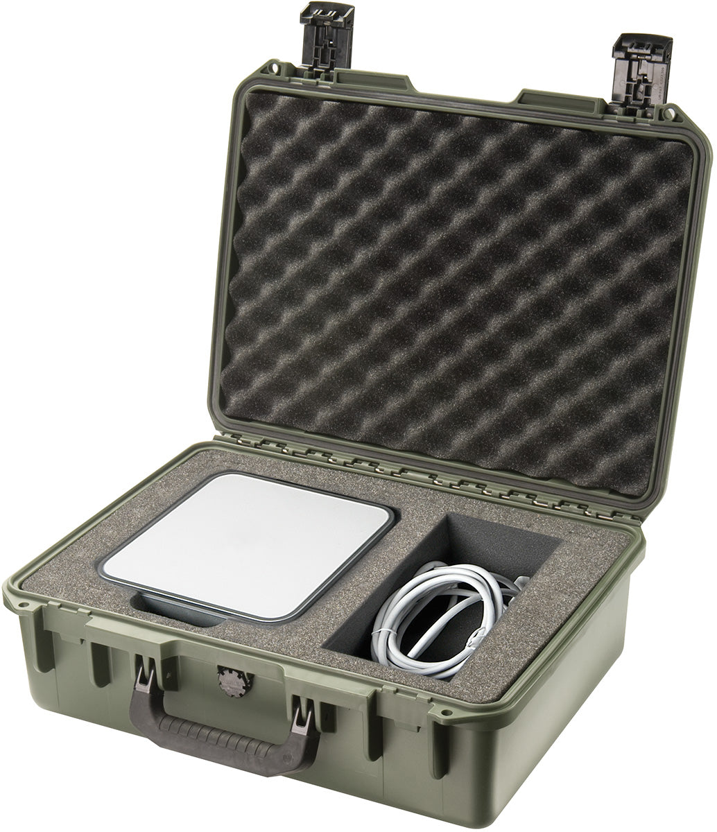 iM2400 Storm Laptop Case