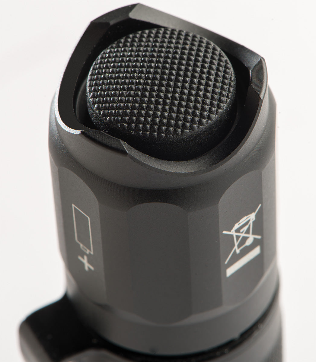 7000  Tactical Flashlight
