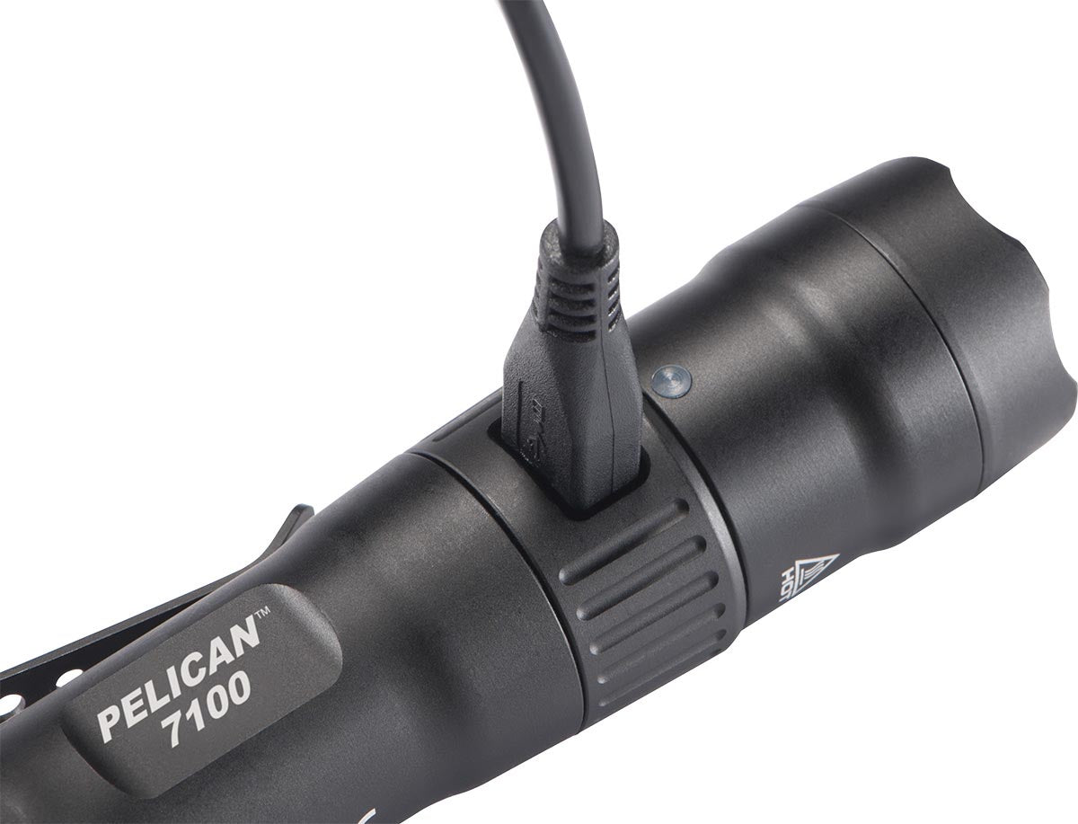 7100  Tactical Flashlight